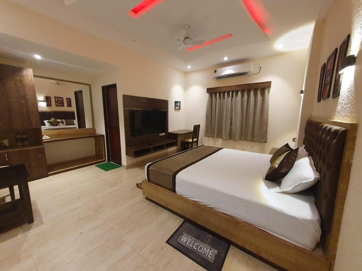 Focus Club And Resort رانشي المظهر الخارجي الصورة