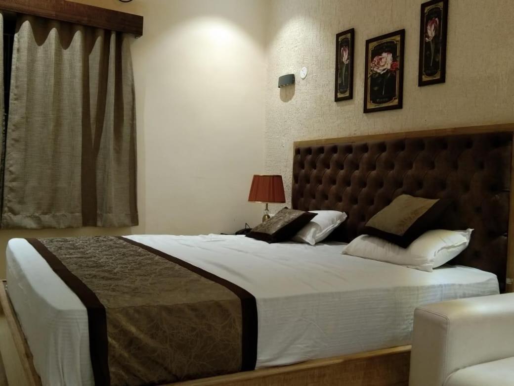 Focus Club And Resort رانشي المظهر الخارجي الصورة