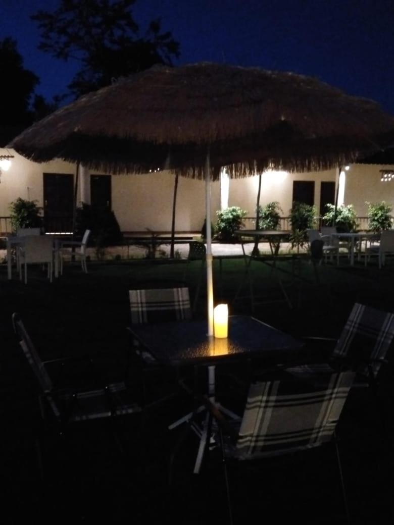 Focus Club And Resort رانشي المظهر الخارجي الصورة